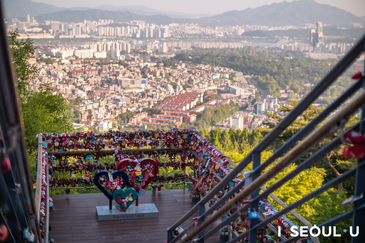 [Seoul] N Seoul Tower by 100 must-visit guide Korea